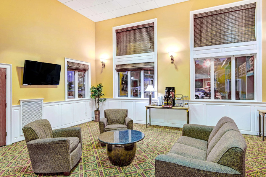 Methuen Inn and Conference Center