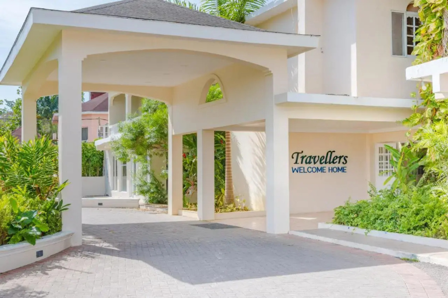 Travellers Beach Resort
