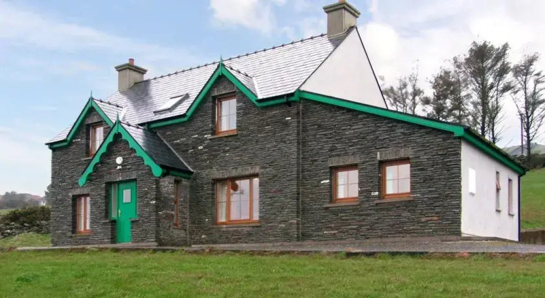 Goleen Heights House