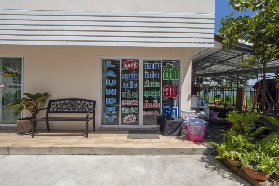 Home And Garden Resort by Oyo Rooms