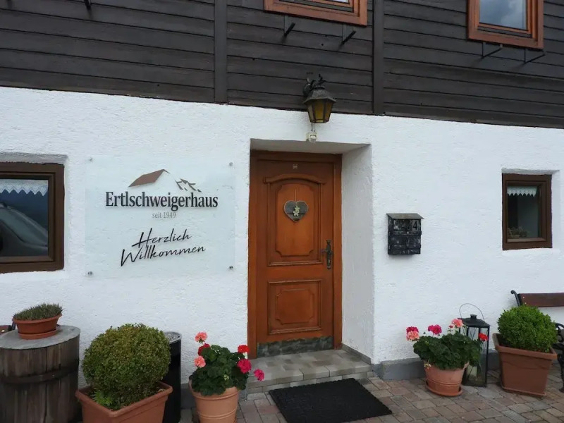 Ertlschweigerhaus