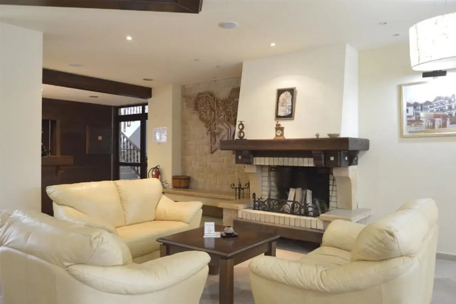 Winslow Infinity Apart Hotel