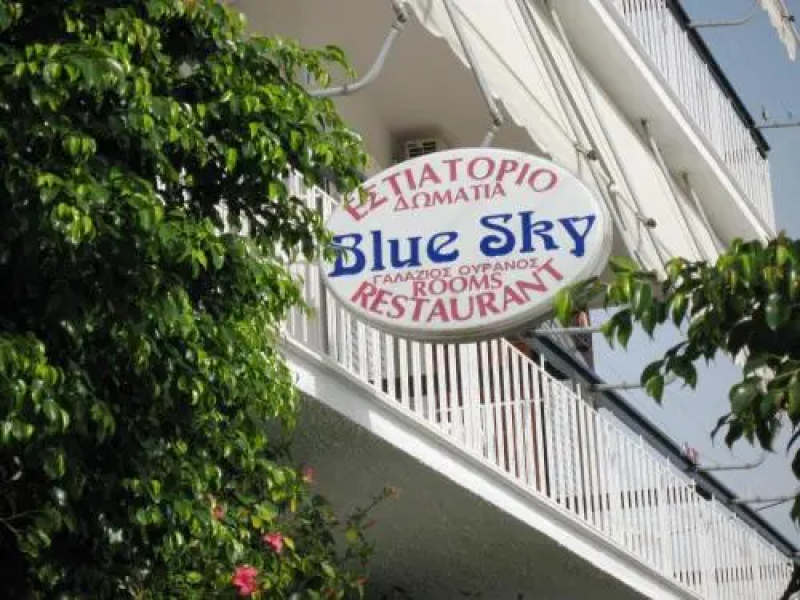 Blue Sky Apartments & Rooms