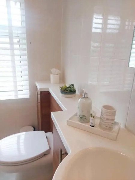 NewForest-Spacious-4BDHolidayHome-Garden-Parking