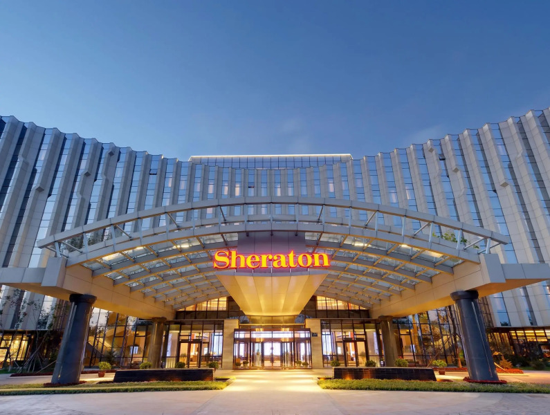 Sheraton Changchun Jingyuetan Hotel