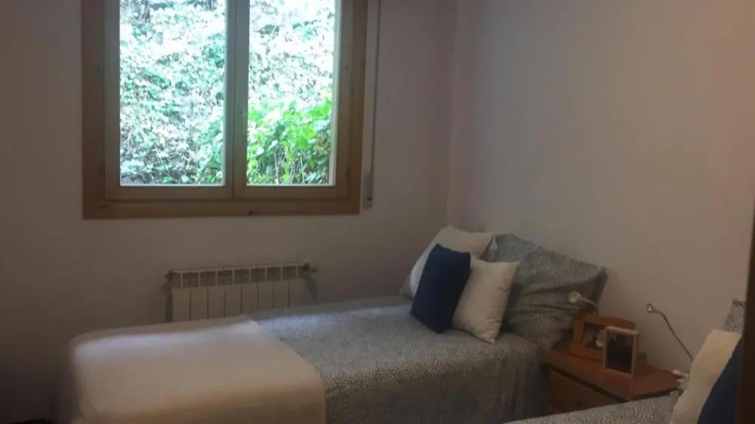 Casa de Claudia Comillas- Jardín privado - A 10 metros del Capricho de Gaudí