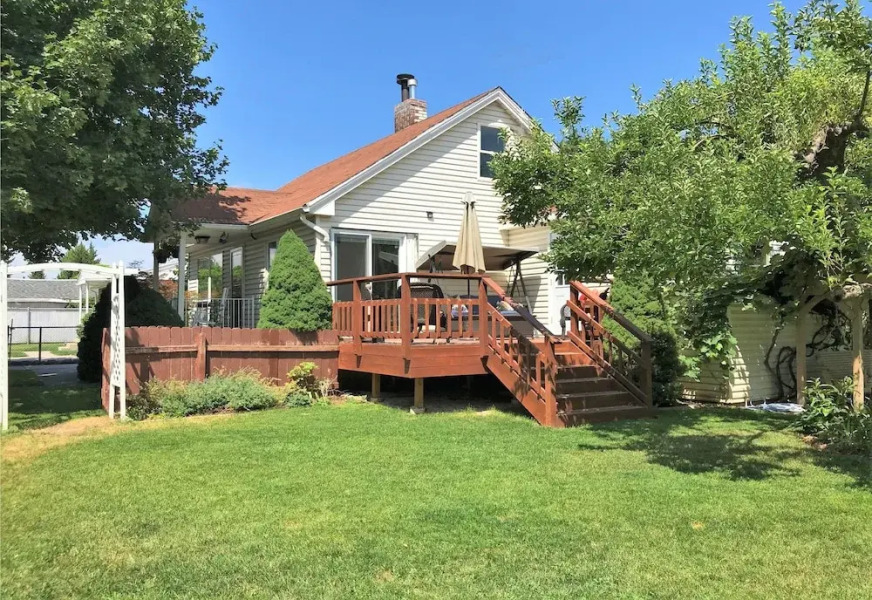 The Midvale House 4 Bedroom Home by Redawning