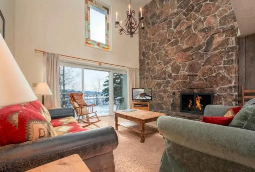 JHRL - Slope-side Four Seasons 1 #1 Condo - Walk to Tram