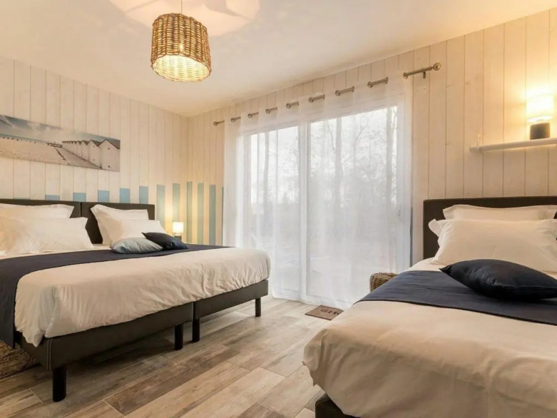 Gîte Port-Saint-Père, 5 pièces, 11 personnes - FR-1-306-1051