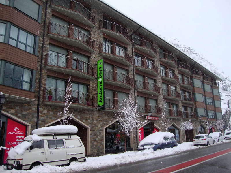 Apartamentos Canillo Pie de Pistas 3000