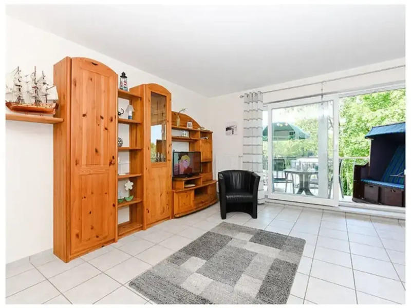 Friesengold Modern Retreat