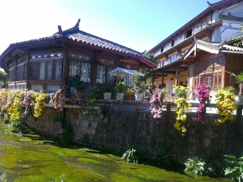 Sina Hotel Lijiang