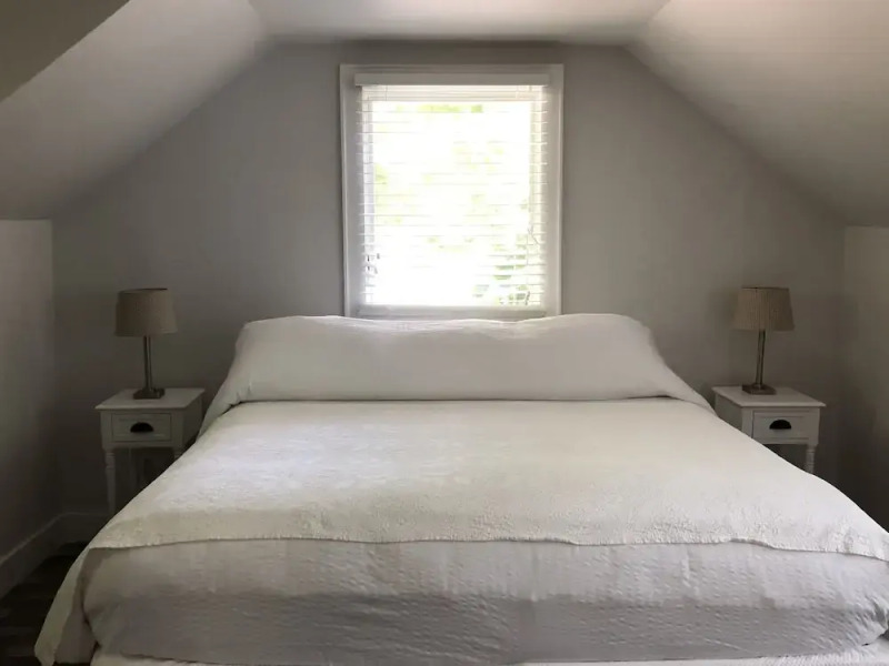 The Woodstock Inn on the Millstream