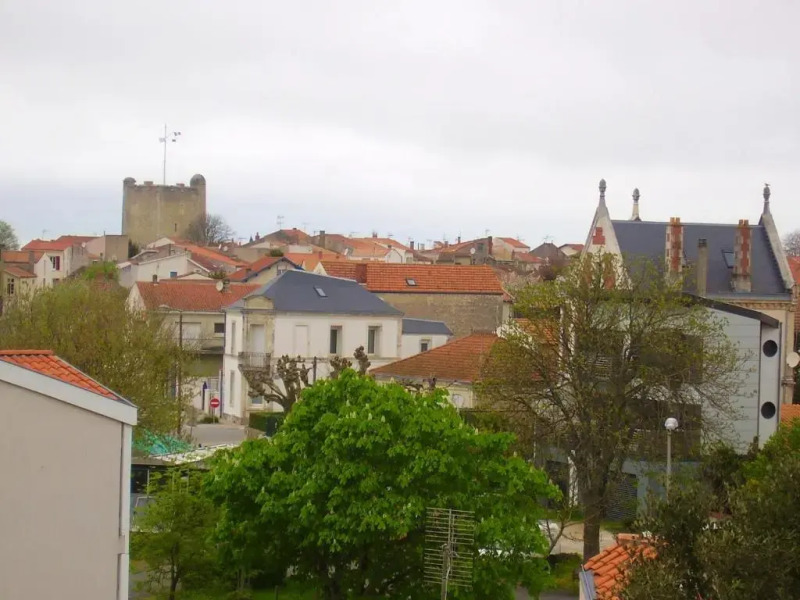 Appartement d'une chambre a Fouras a 50 m de la plage avec vue sur la mer piscine partagee et jardin amenage