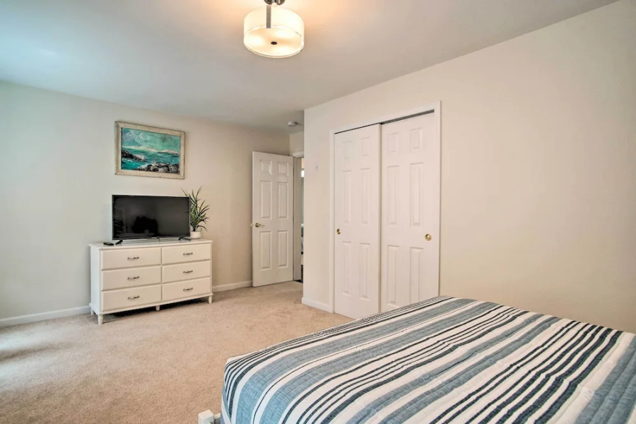 Updated Falmouth Family Home ~ 2 Mi to Beach!