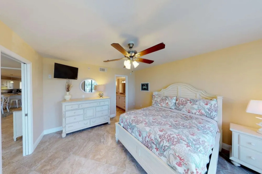 15010 Punta Rassa #102