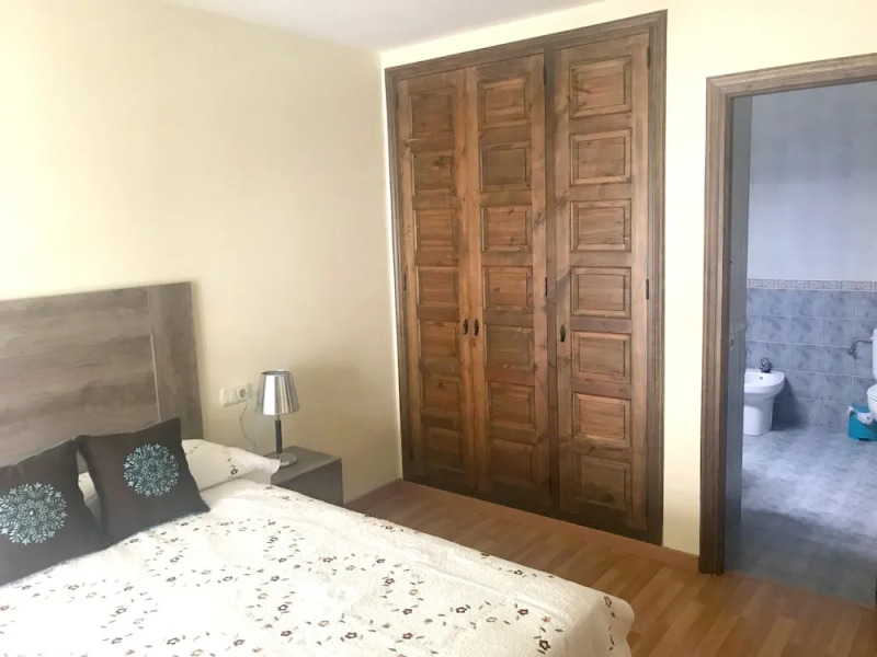Apartment With one Bedroom in Canillo, With Wonderful Lake View, Terra