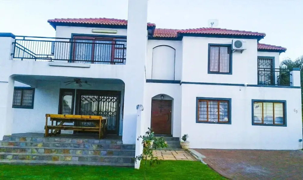 Cliffords Lodge & Spa