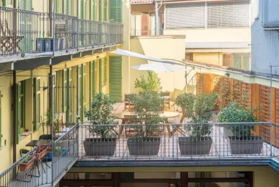 Il terrazzo e l'appartamento diVino