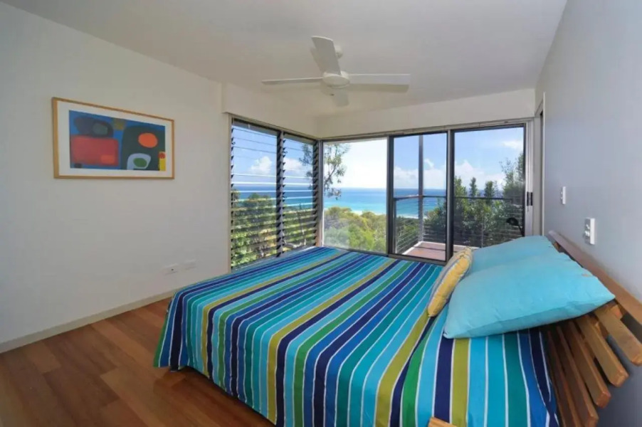 Oceanside 4 Bedrooms