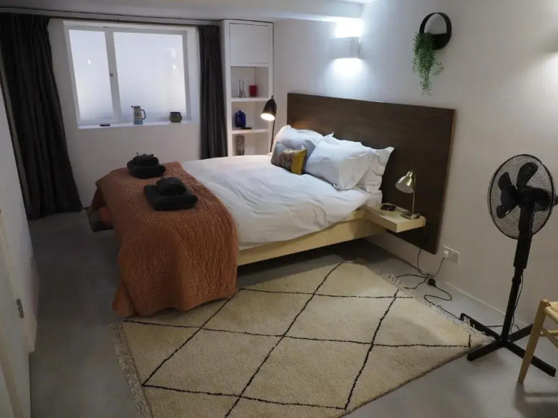 Montys Accommodation