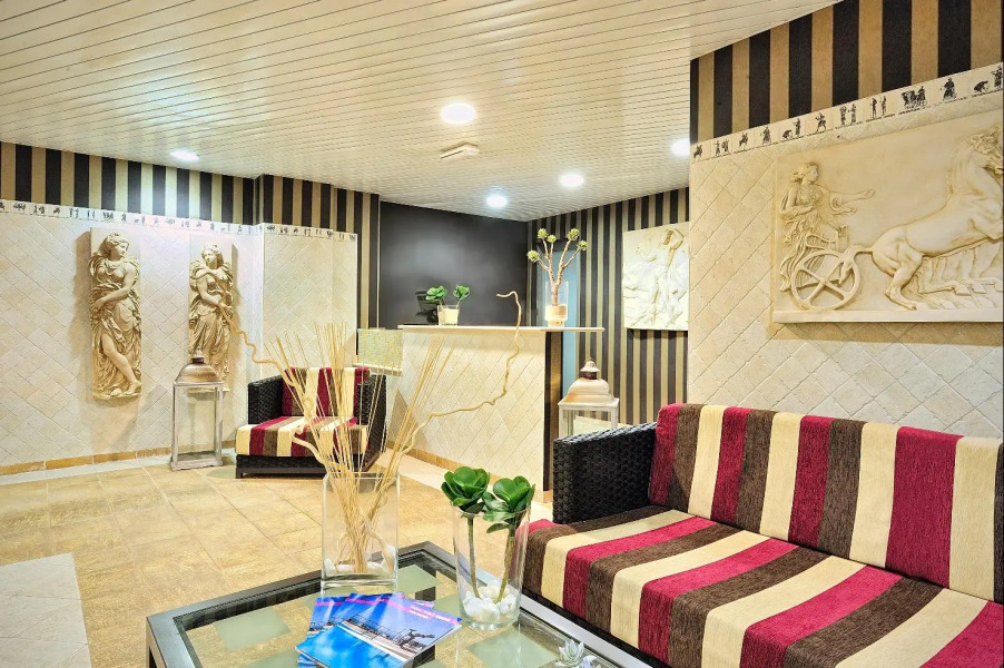 Holiday World VILLAGE Hotel