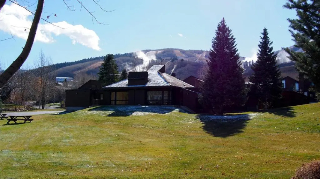 Three Kings by White Pines