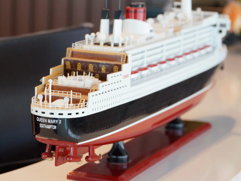 Bed by Cruise at Samakkhi-Tivanont