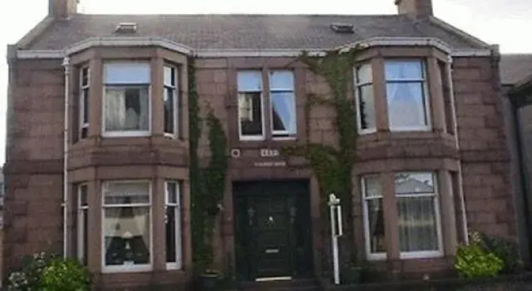 Gardenia Guest House - B&B