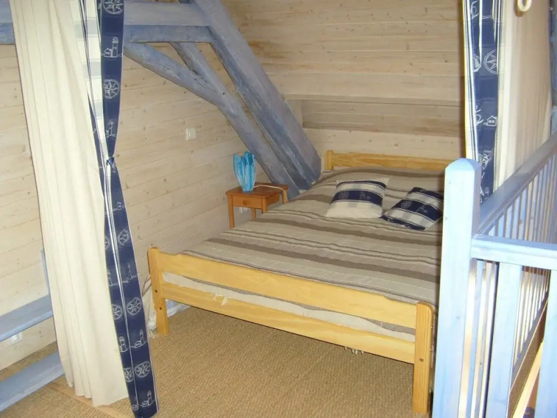 Property With one Bedroom in Thenon, With Pool Access, Furnished Garde