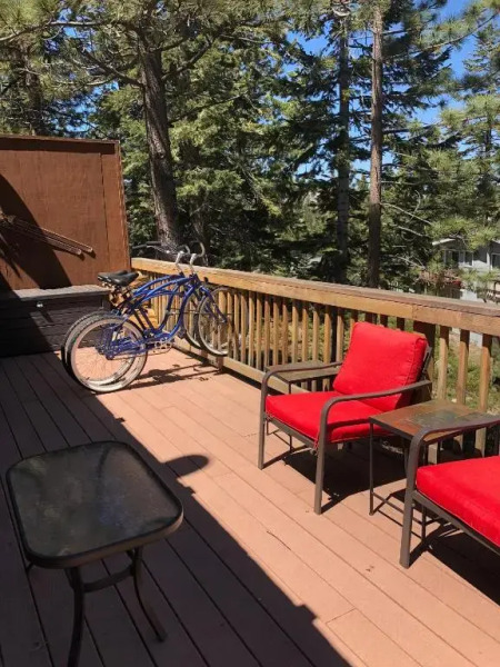 The Bear's Den Chalet