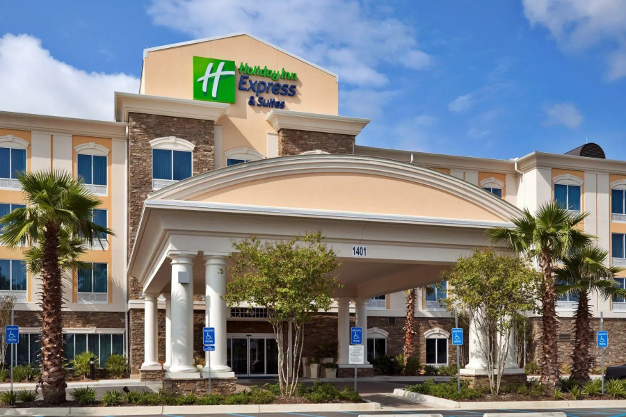 Holiday Inn Express Hotel & Suites Mobile/Saraland by IHG