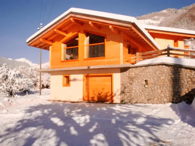 Chalet With 6 Bedrooms in Saint-jean-d'aulps, With Wonderful Mountain