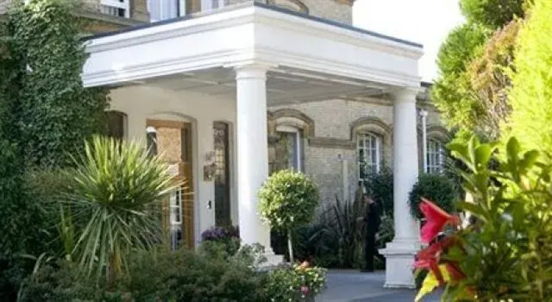 De Vere Venues Ponsbourne Park Hotel Hertford