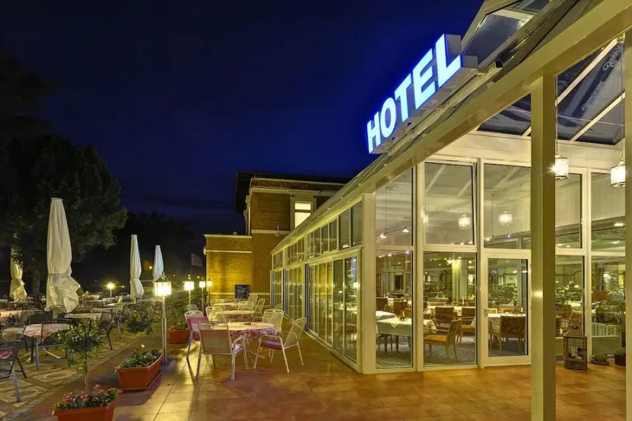 Seehotel Plau Am See