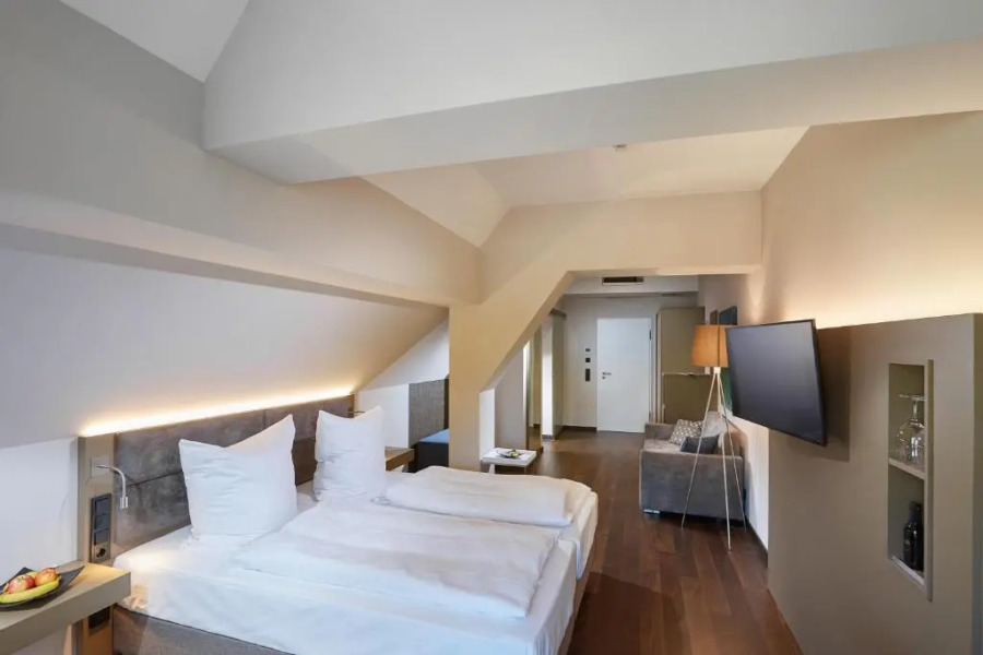 Hotel Schloss Reinach