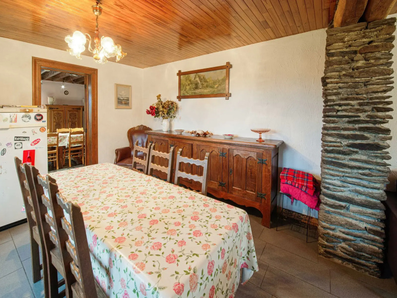 Cozy farmhouse in Brisy with sauna