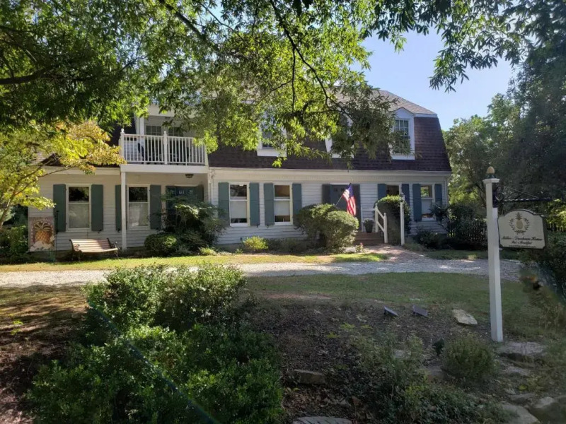 Miller-Dunham House Bed & Breakfast