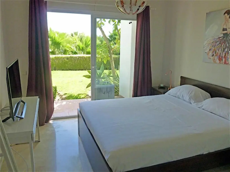 Al-402 Apartment in Alcazaba Lagoon