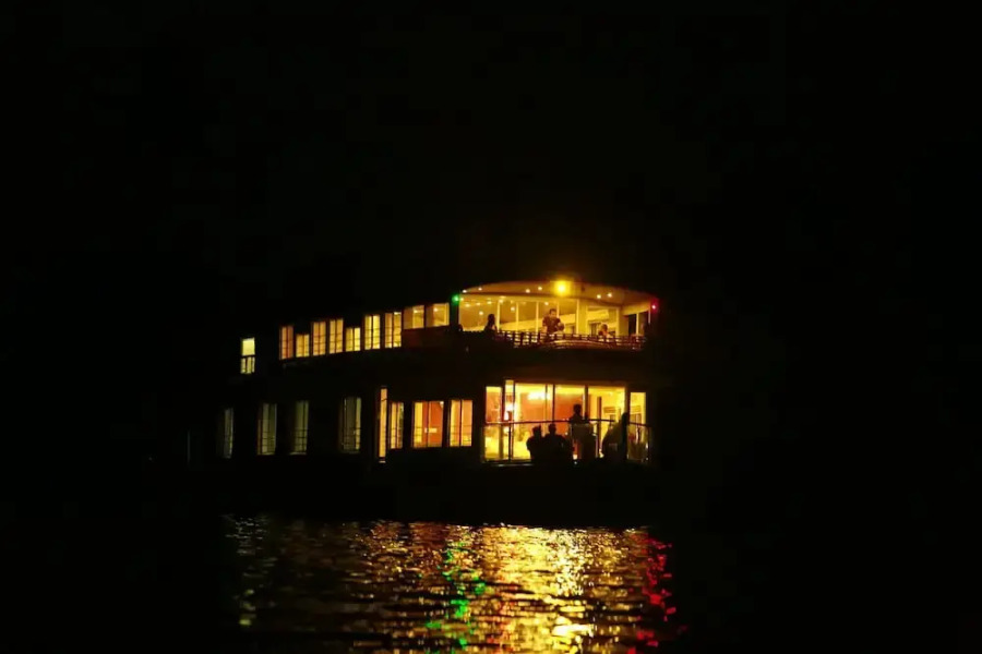 Kerala Vacation Houseboat