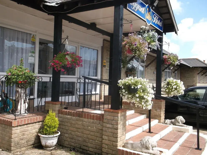 AJ's Bed and Breakfast