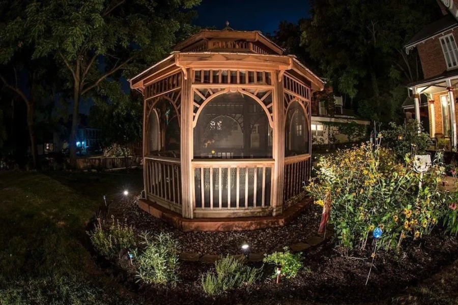 The Steamboat House Bed & Breakfast