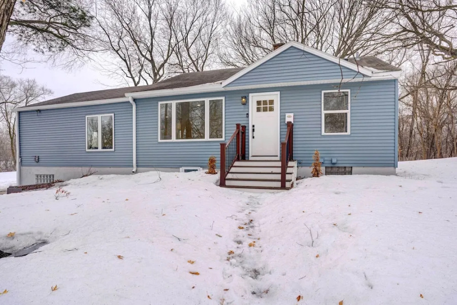 Hopkins Vacation Rental ~ 12 Mi to Minneapolis