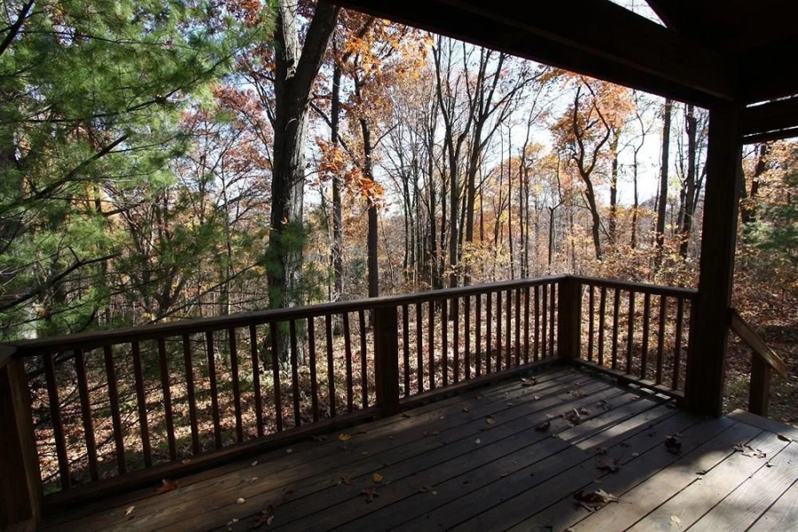 Old Man's Cave Chalets
