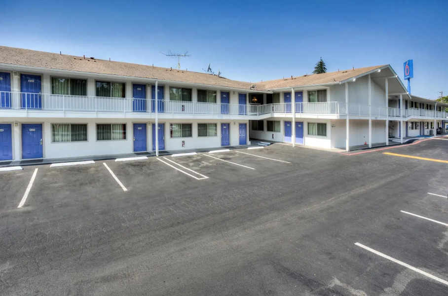 Motel 6 Portland South Lake Oswego Tigard