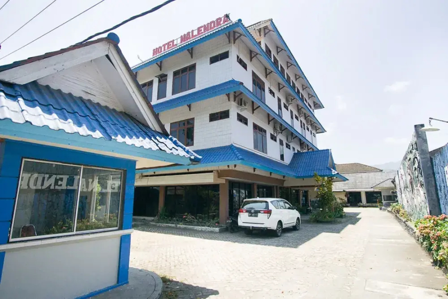 RedDoorz Plus near Pelabuhan Bitung