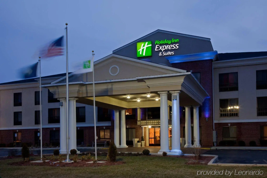Holiday Inn Express & Suites Ashland by IHG