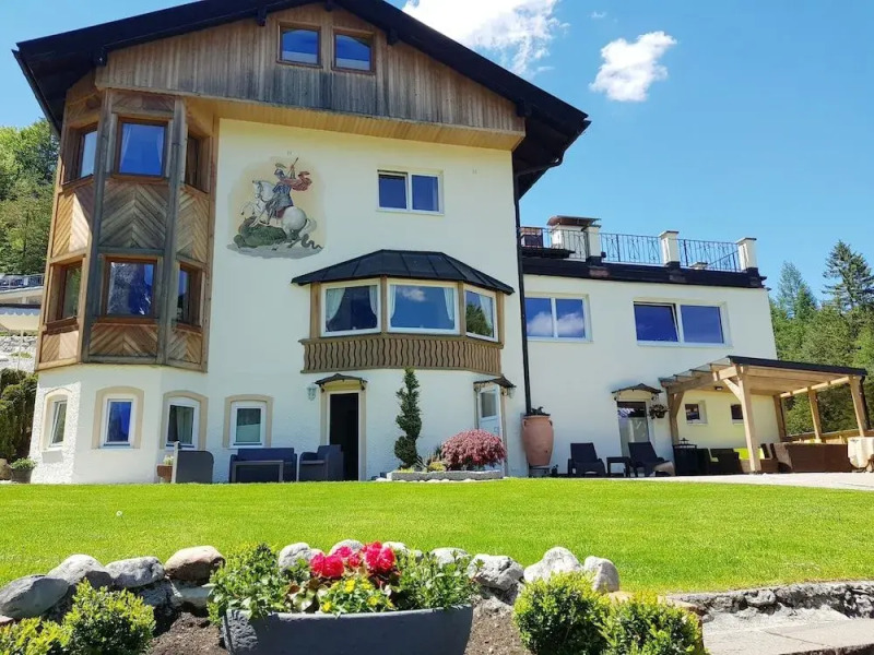 Hotel Garni Drachenburg