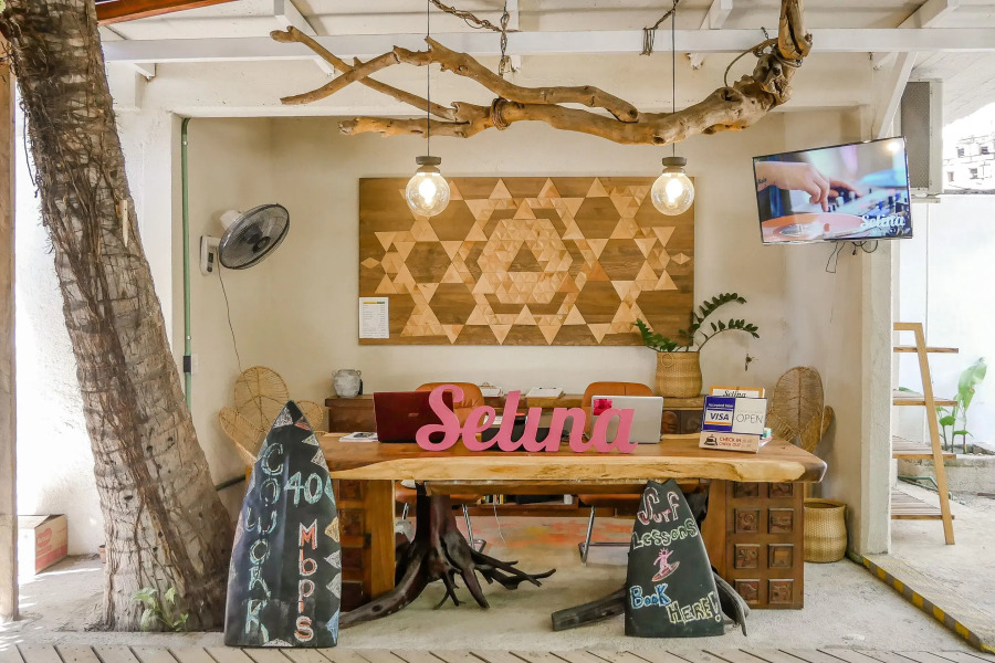 Nílu Puerto Escondido by Selina