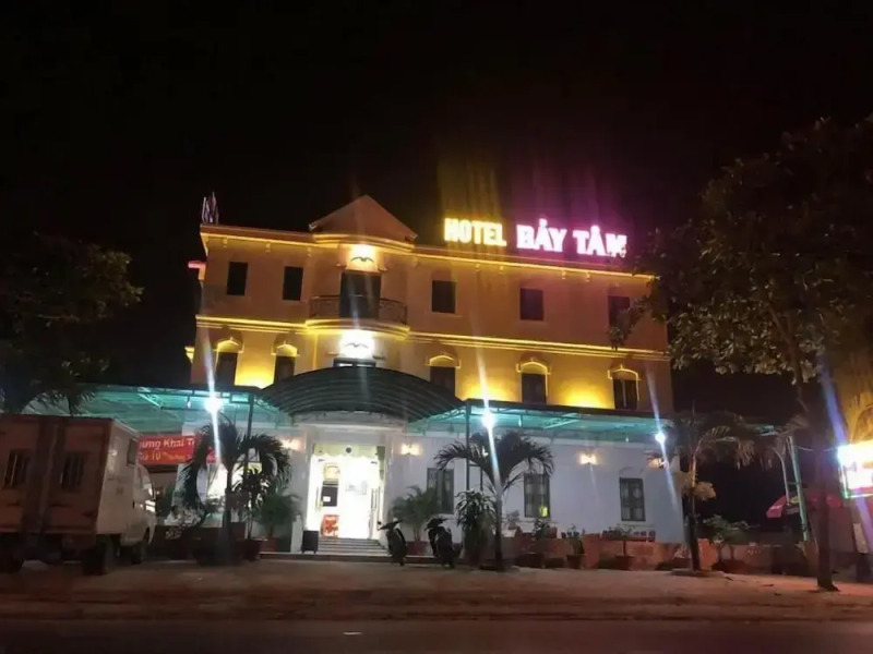 Khách Sạn Bảy Tâm - Khách Sạn Gần Dinh Thầy Thím